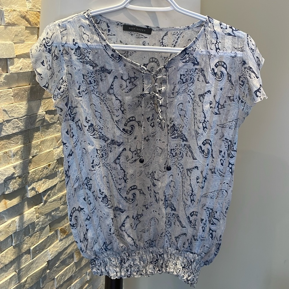 Suzy Shier shades of blue blouse